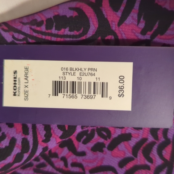 2/$19 NWT Apt 9 sleeveless top - Picture 3 of 5